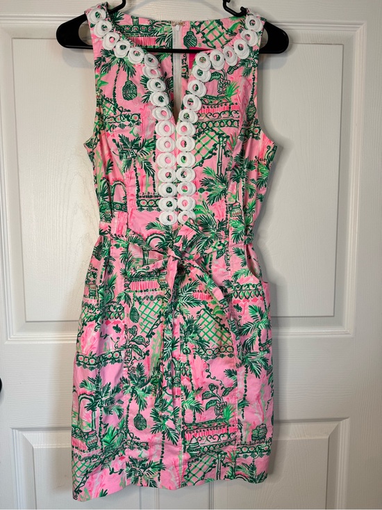 Lilly Pulitzer Dresses & Skirts - Lilly Pulitzer Pink & Green Gulianna Stretch Shift Dress with Lace Trim